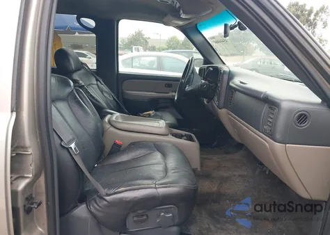 2002 Chevrolet Tahoe Ls z USA, uszkodzony, nr VIN 1GNEC13T92J142098